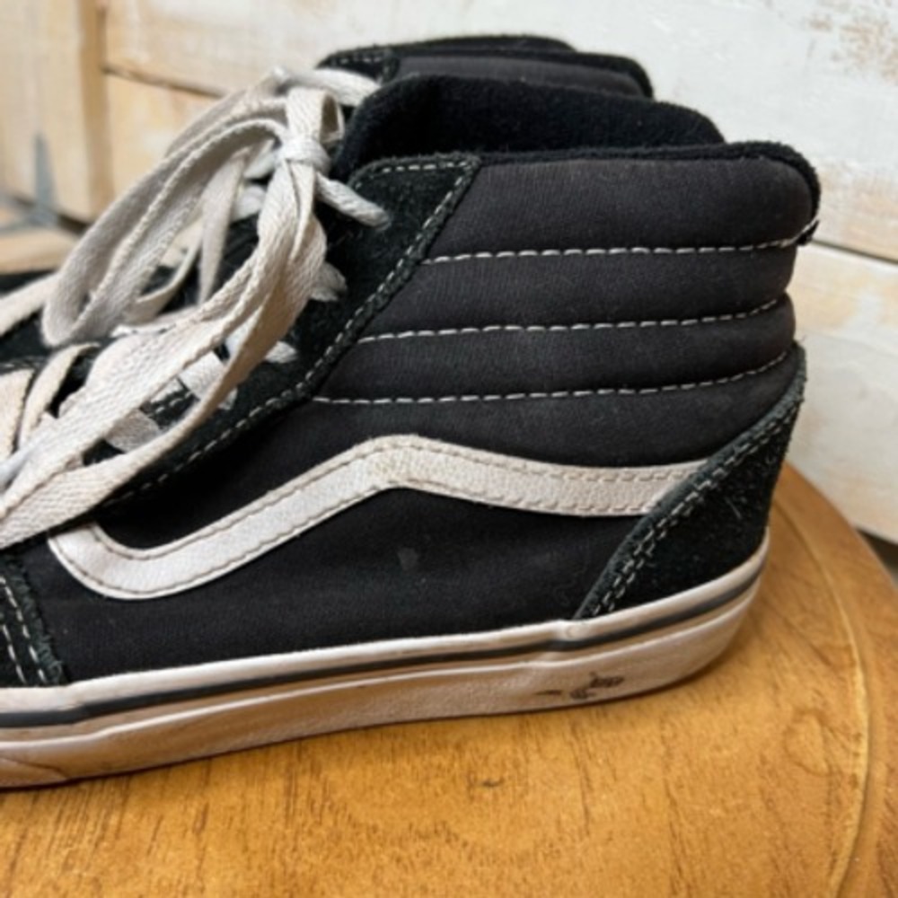 Vans Boys Old Skool Skate Shoes Athletic Black White 500714 High Top Lace Up 4 M - Picture 5 of 12